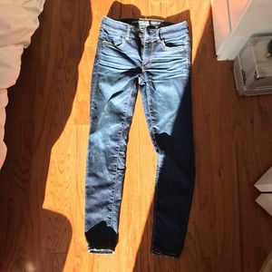 American Eagle Dark Wash Skinny Jeans